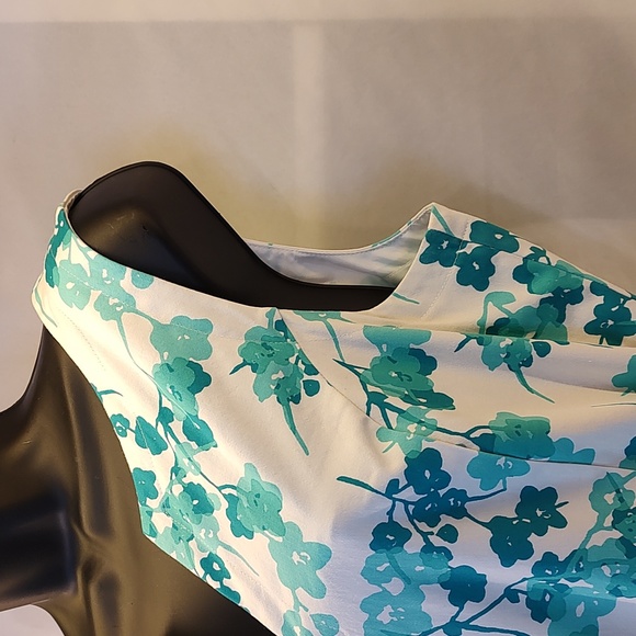 Women's aqua & white sleeveless dress by NINE WEST. Size 10. - Picture 4 of 11